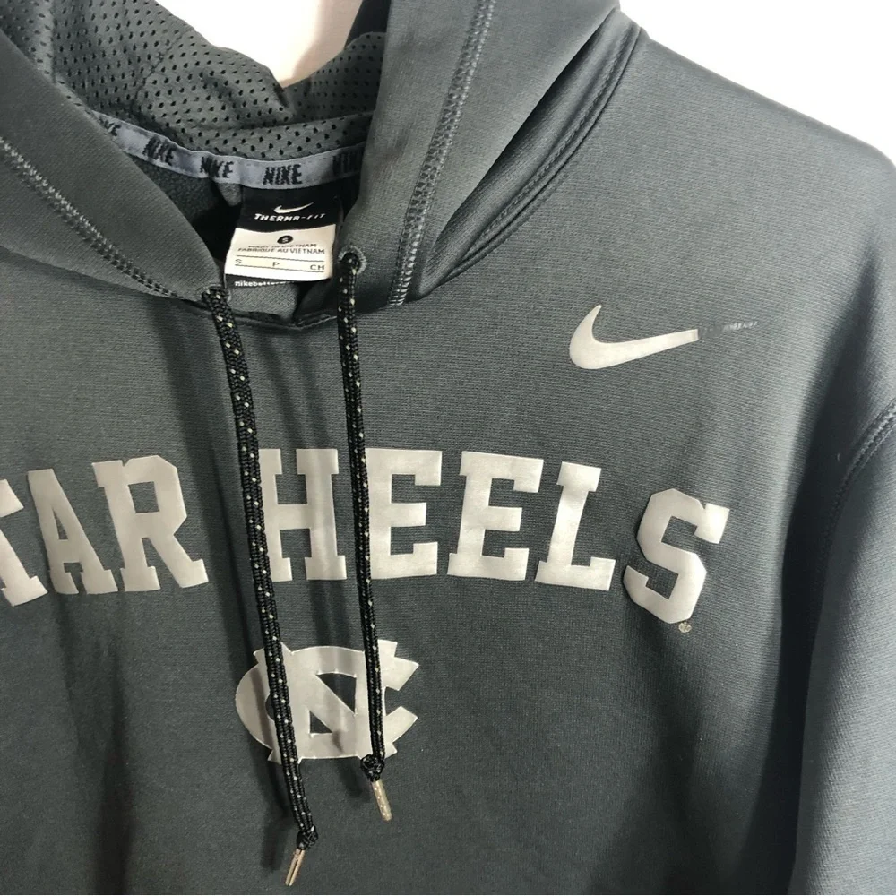 Nike Tar Heels Hooded Sweatshirt Small Men’s Gray North Carolina